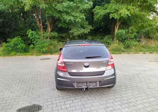 Hyundai I30 cena 17200 przebieg: 178000, rok produkcji 2008 z Wrocław małe 172
